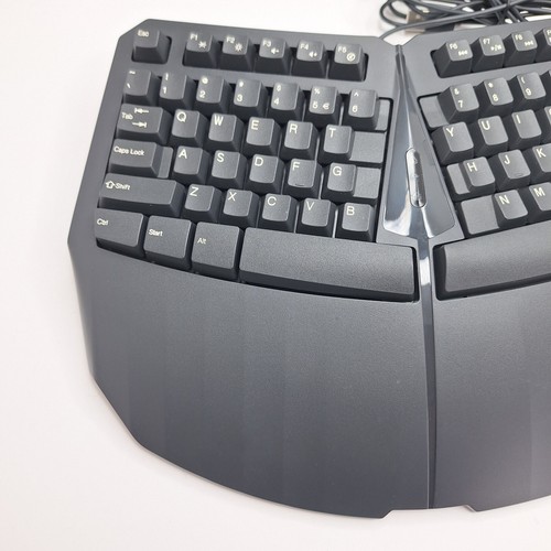 Perixx PERIDUO-413B US, Wired USB Ergonomic Compact Split Keyboard - Picture 2 of 5