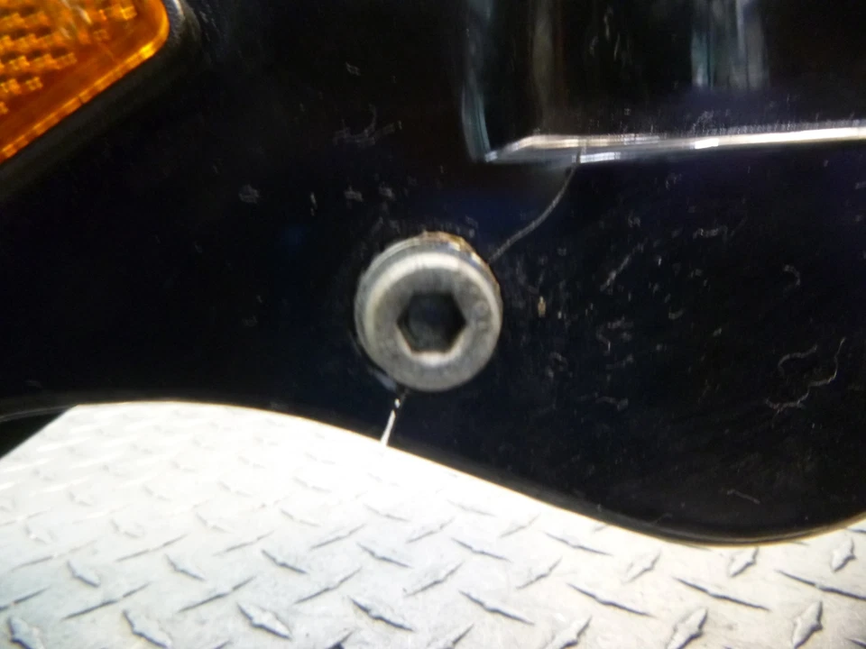 Hyosung Aquila GV250 2008 guardabarros de rueda delantera con soporte de montaje Foto 4 de 4