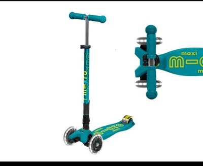 Micro Kickboard  - Maxi Deluxe Foldable LED - Three Wheeled, scooter