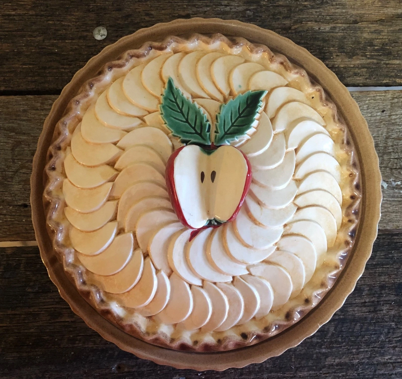 Vintage Ceramic Apple Pie Plate With Lid Hand Painted Pie Keeper