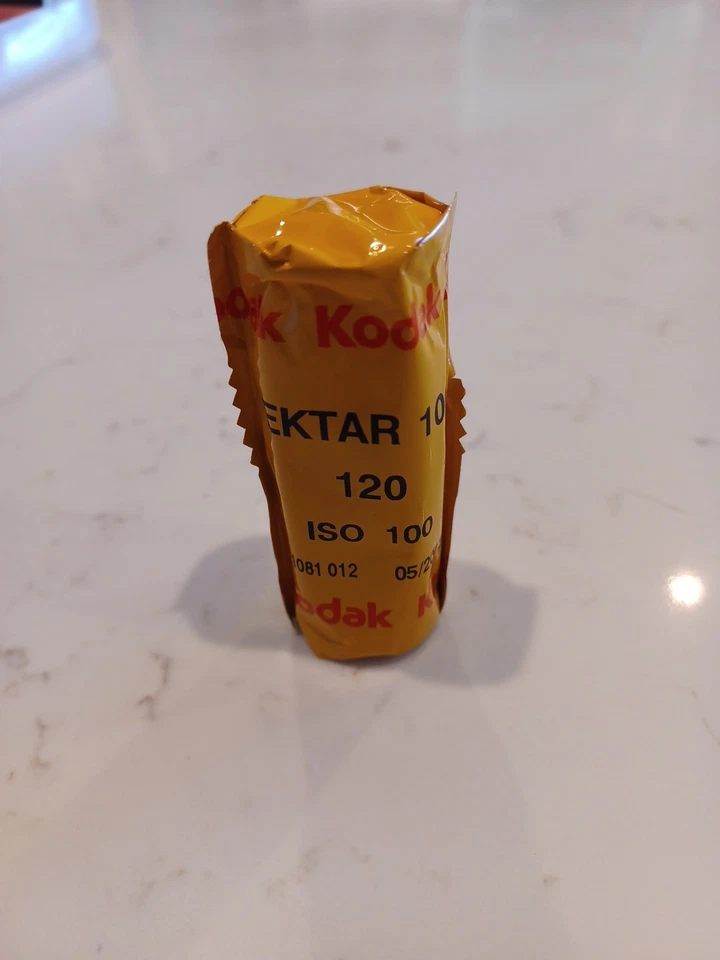 1 Roll Kodak Professional 120 Ektar 100 Color Negative Film - Image 3 of 4