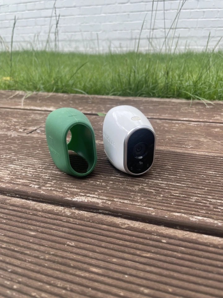 HD Sicherheitskamera Arlo 3030 mit wetterfester Hülle – Outdoor Überwachungskame - Bild 2 von 4