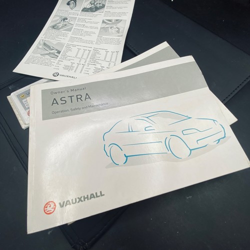 VAUXHALL ASTRA OWNERS MANUAL HANDBOOK & WALLET April 2003 TS 1217-A-03 - Picture 5 of 11