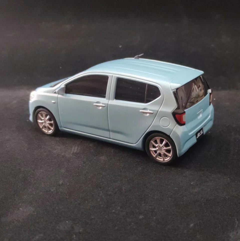 1/32 Daihatsu Mira e:S LA350S 2017 Dealer Plastic Model blue Rare - Image 2 of 3