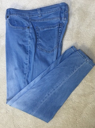 SIGNATURE Lexington Ankle Jeans 