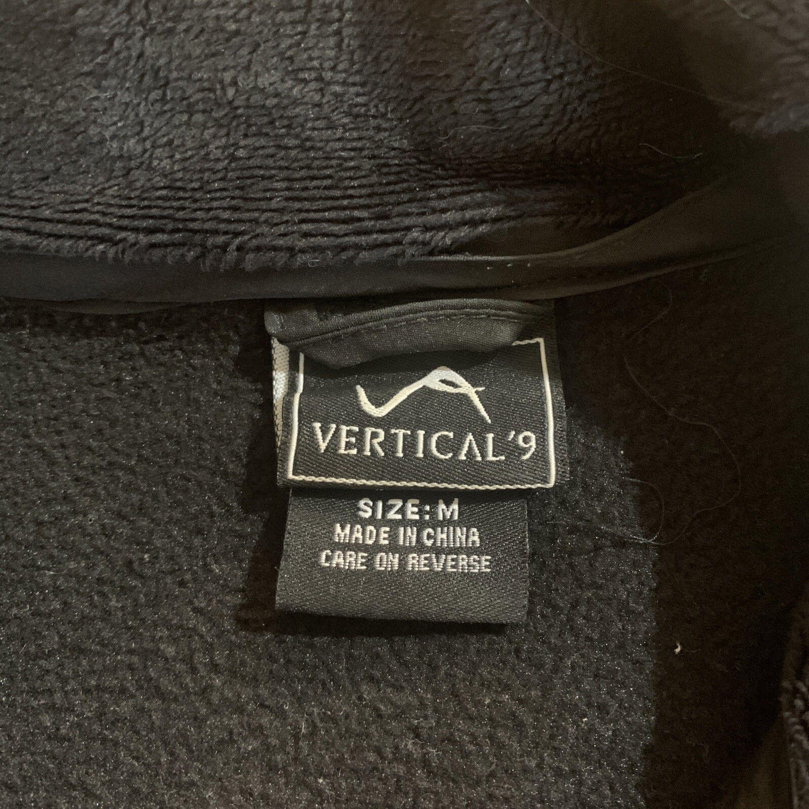 vertical 9 womens medium softshell jacket black - image 3