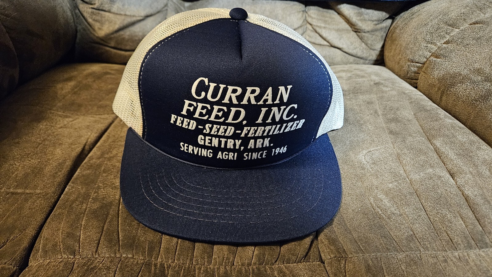 Vintage Curran Feed Inc. Farming Blue And White Mesh Back Trucker Hat