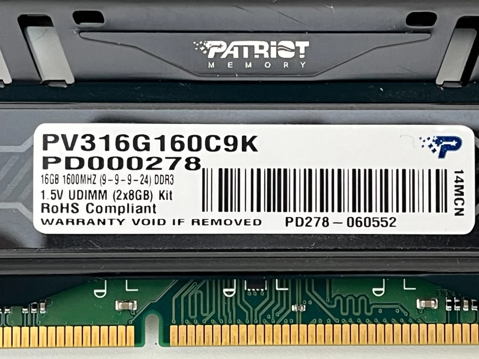 Patriot Viper 3 Black Mamba 32GB (4 x 8GB) PC3-12800 (DDR3-1600) Memory... - Image 4 of 4