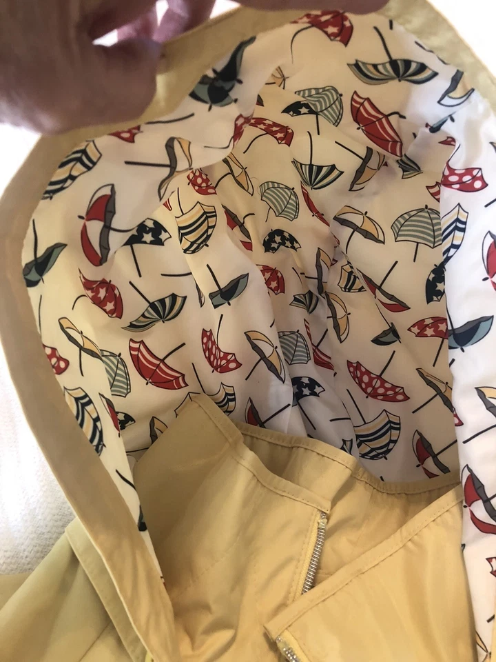 NWT COLDWATER CREEK Yellow Multi Hooded Raincoat Size XL/TG - Image 3 of 4