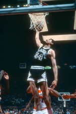 George Gervin of the San Antonio Spurs s1980's Basketball photo 5