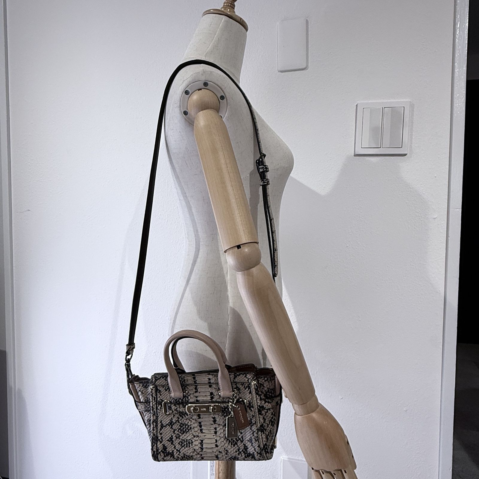 COACH Python Pattern Leather 2WAY Handbag Beige W… - image 11