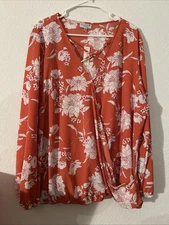Women’s 2X Top NWT Studio b 