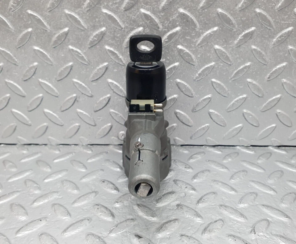 ⚙43644⚙ Mercedes-Benz C126 380SEC Coupe Steering Lock Ignition Switch With Key - Image 3 of 4