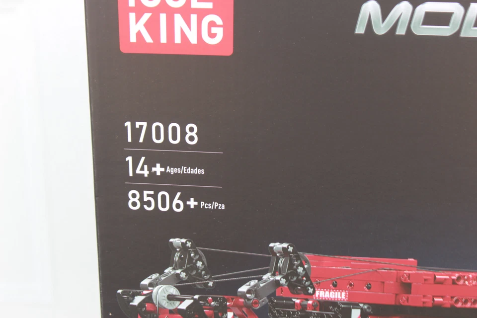 OO Mould King 17008 Mobile Crane RED Heavy Duty Crane 11200 Clamps 8506 pcs NEW - Image 4 of 4