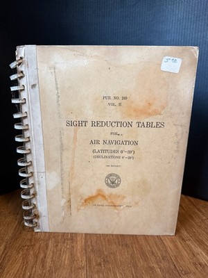Sight Reduction Tables for Air Navigation   Pub 249 Vol 2   1968   Lat 0-39°