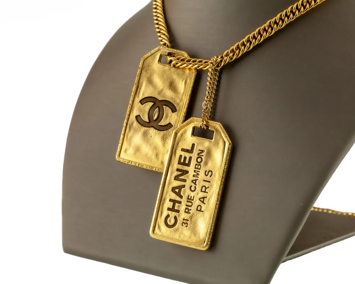 CHANEL Necklace AUTH Coco chain CC Rare Pendant 31 Rue cambon Gold Medal  41cm FS