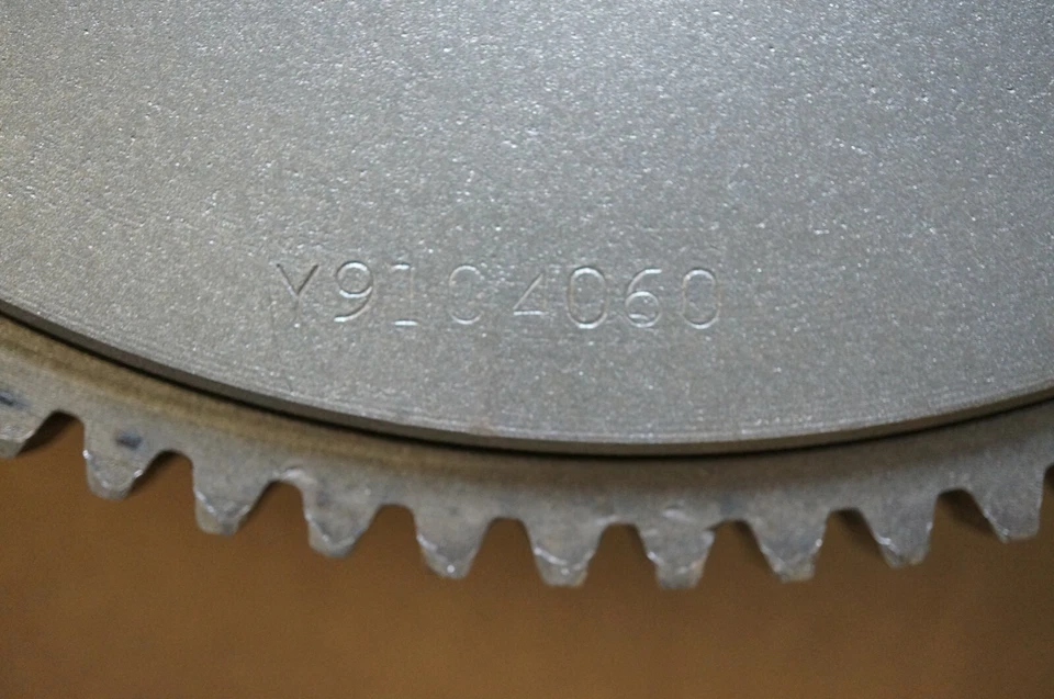 Motor de tractor MH Massey Harris Pacer 16 Continental Y91 volante Y-91  Foto 2 de 4