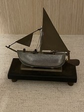 Scultura Vintage/Antica Barca a Vela in duralluminio e bronzo,base in backelite