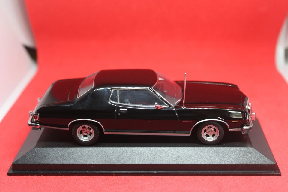 1/43 Ford Torino (1976) - MINICHAMPS - Immagine 4 di 4