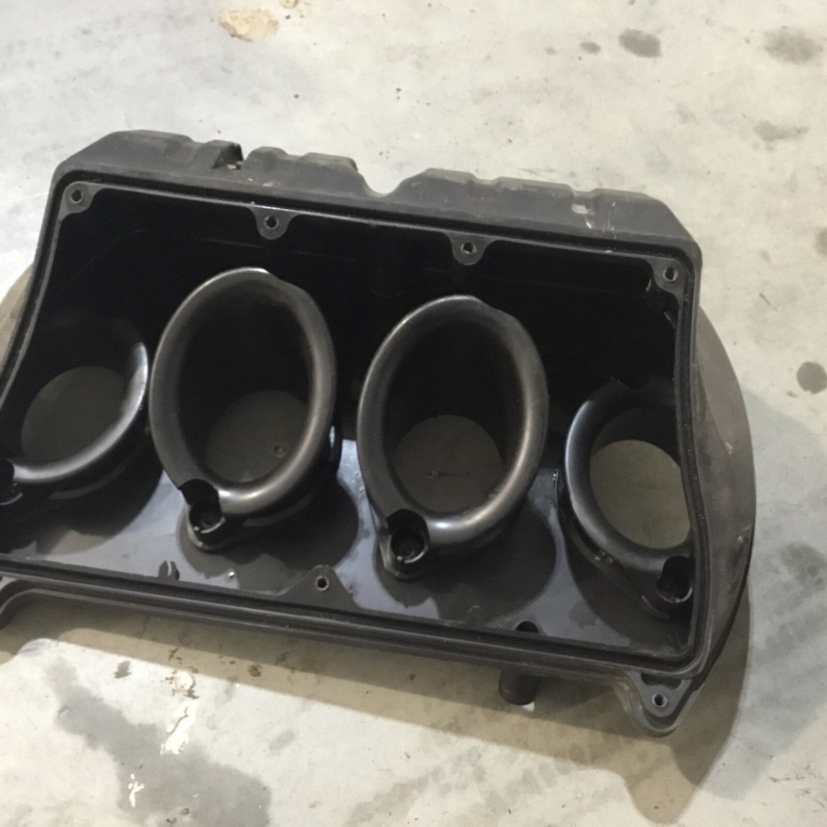 08-10 KAWASAKI ZX10R AIR BOX ASSEMBLY WITH INJECTORS 11010