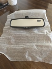 Oem 16-23 Toyota Tacoma Auto Dimming Rear View Mirror Oem 16-23 Toyota Tacoma Auto Dimming Rear View Mirror