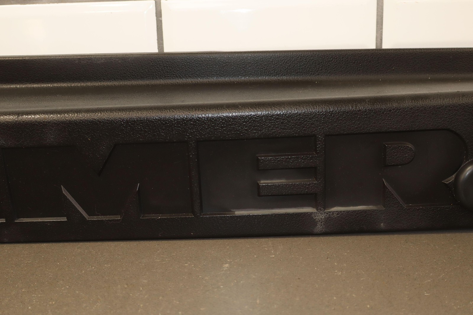 06-09 Hummer H2 SUV Rear Center Bumper Cover Section *Missing Tabs*