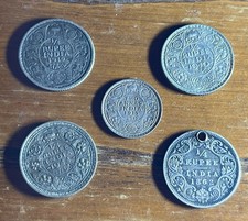 4 x 1/4 rupee coins - 1862, 1919, 1940, 1944 and 2 Annas coin 1913 - silver