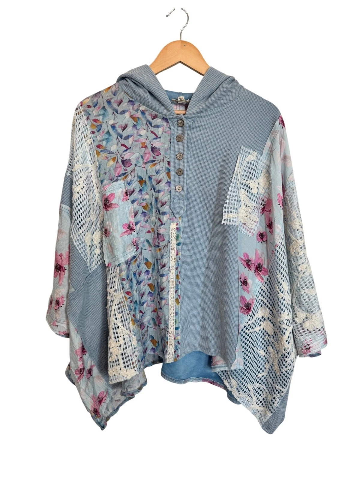 POL Floral Patchwork Boho Hooded Poncho Top Crochet Details Cottagecore Medium
Opens in a new window