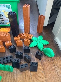 LEGO DUPLO: Duplo Zoo (5481) - GUC 98% Complete