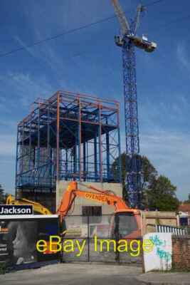 Foto 6x4 Turmdrehkran neben Marlowe Theater, Canterbury The Marlowe Thea c2009