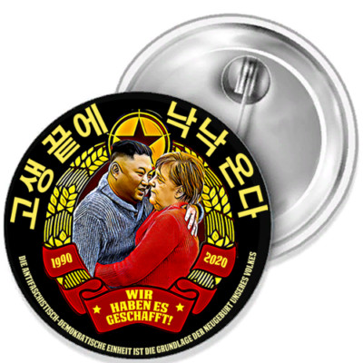 Kim Jong Un, Angela Merk Button Anstecker Pin div. Größen Flaschenöffner Spiegel