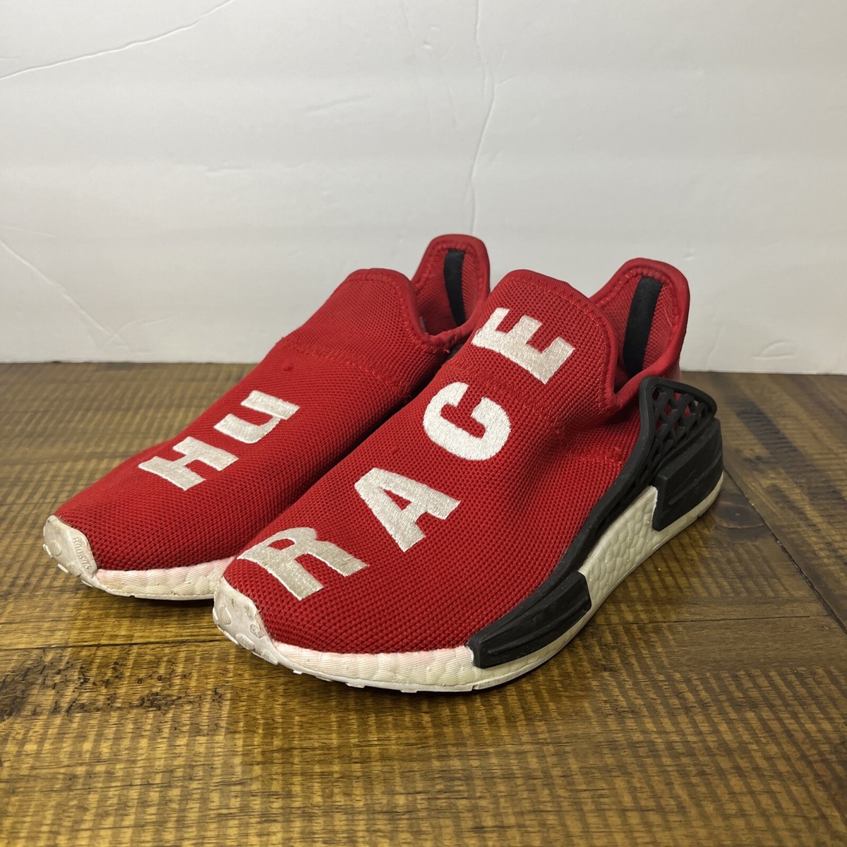 Adidas NMD Human Race x Pharrell Shoes Mens Size 6 Red Adidas NMD Human Race x Pharrell Shoes Mens Size 6 Red
