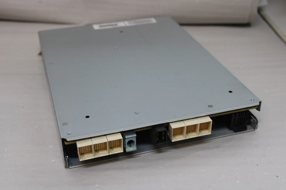 IBM 02PX516 16GB FC SAN Controller 4x GBICs für Storwize V5010E - Bild 4 von 4