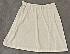 Vtg Sears The Doesn  t Slip Half Slip White Women  s M Short Waist 27-29