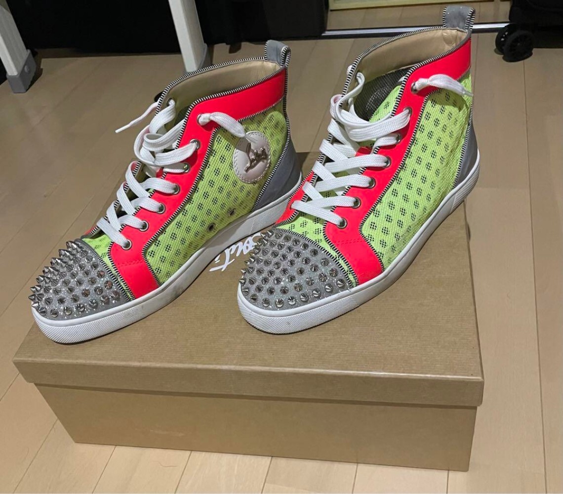 Christian Louboutin スパイク付きスリッポン多色植物模様 Christian Louboutin スパイク付きスリッポン多色植物模様