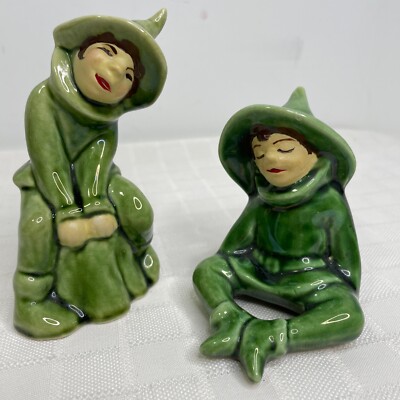 Ceramic Figurines Green Elves Pixies Adorable Lefton ? maybe