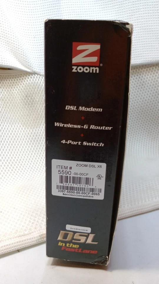 Zoom 5590 125 Mbps 1-Port 10/100 Wireless G Router (55900003) - Image 3 of 4