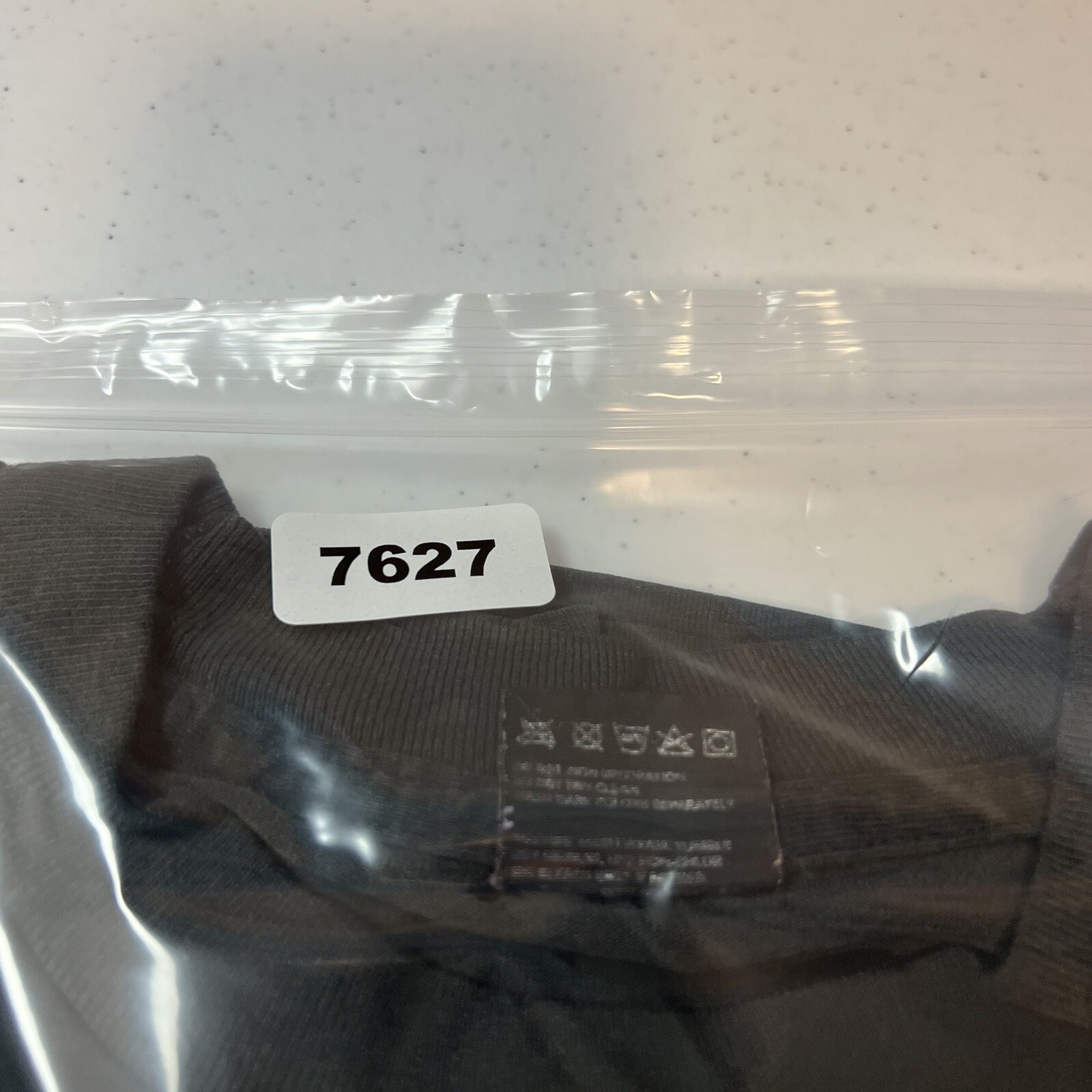 Black vintage Tora Tora Wild In Memphis Again XL T-shirt in clear plastic packaging with white label and product code 7627.