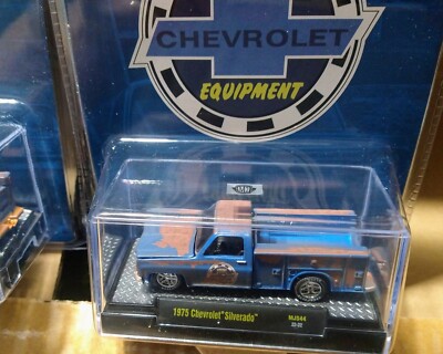 M2 Machines 1:64 Mijo 1975 Chevrolet Silverado Utility square