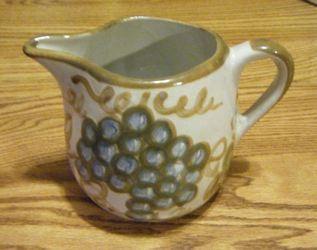 Vintage Louisville Stoneware Kentucky Pottery Grapes Pitcher 5 1/4" X 7