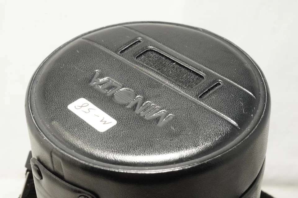 Minolta Lens Case LH-1044 for AF Zoom Lenses As-Is [M-58] - Image 3 of 4