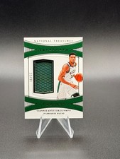 GIANNIS ANTETOKOUNMPO 2022-23 National Treasures Threads Game-Worn Patch 33/99