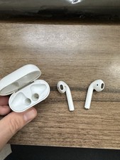Apple AirPods 1st Generation White Bluetooth Headphones