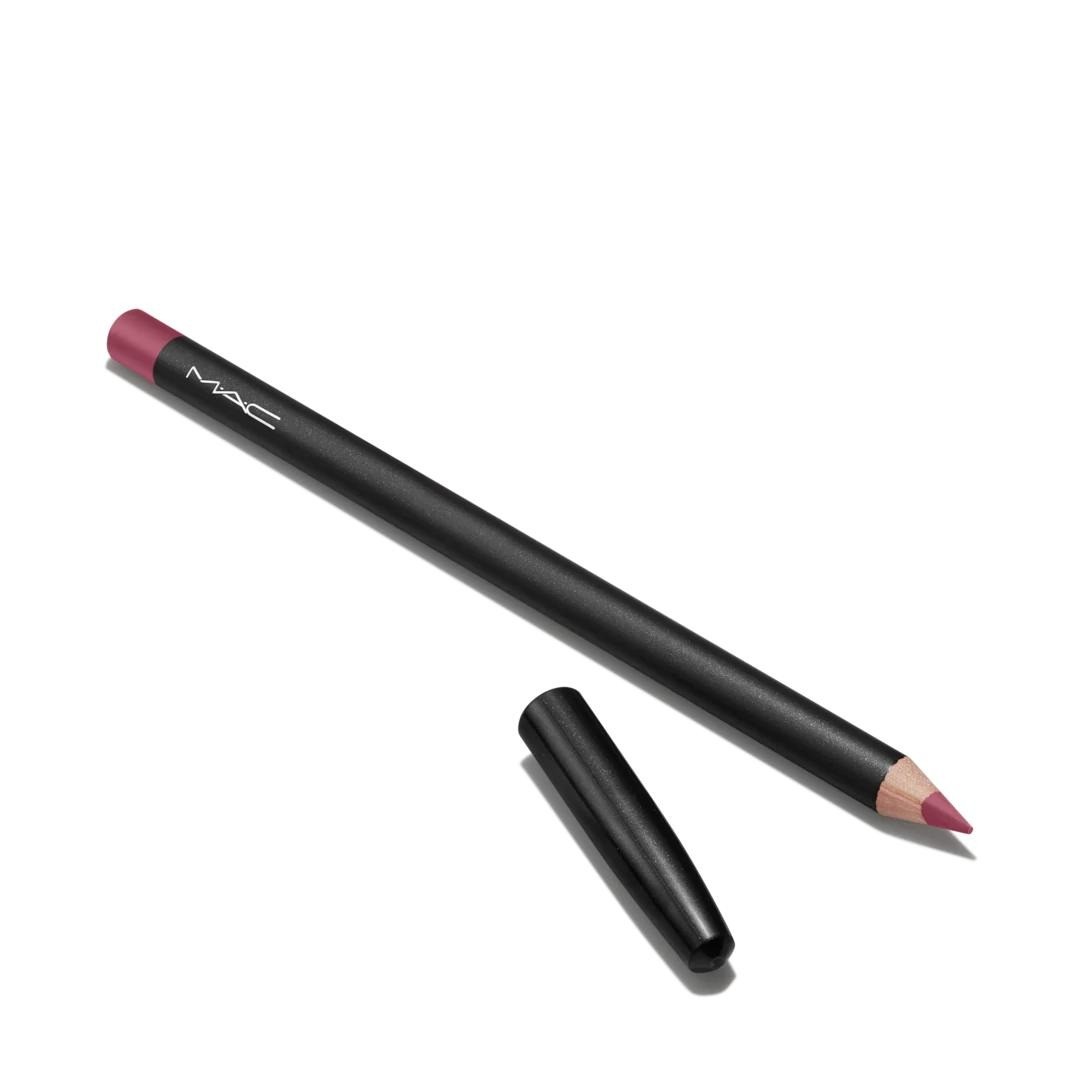 Pencil + Defined Lips