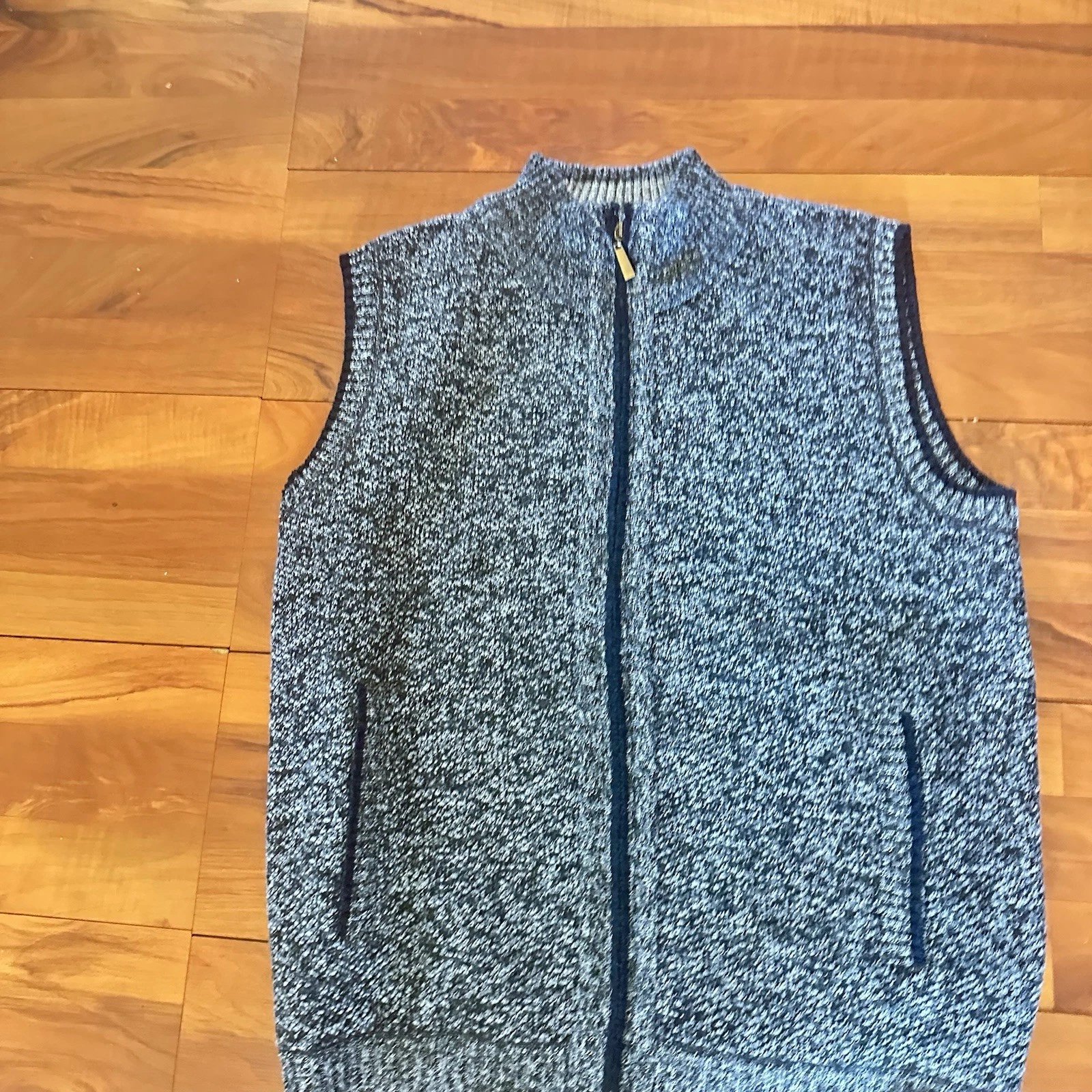 Lightweight Vest Men’s ,Hiking,camping Color Gray Size Medium