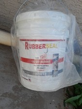 5 Gal. White Roof Seal Elastomeric Rubberized Sealer Waterproof Sealant Coating