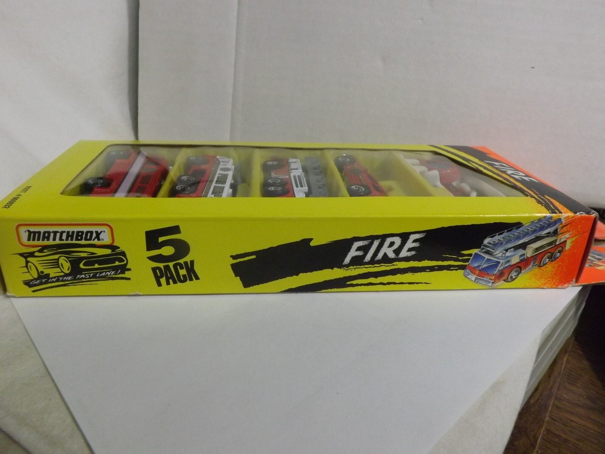 ミニカー FIRE MARSHAL FIIRE DEPT CHIEF #115 Amazon.com: 2020 Police Interceptor Utility Red Battalion