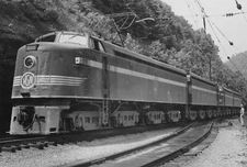 Virginian GE EL-2B 22 5 x 7 Photo