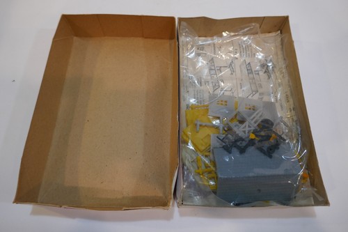 Life Like ( Hank's House ) Kit Craftsman kit no 01346 in Box Unused - Imagen 2 de 2