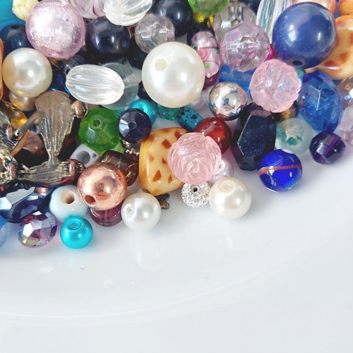 Mixed Bundle Of Vintage Beads | Various Sizes | Glass/Metal/Magnetic/Faux Pearl - Picture 9 of 19